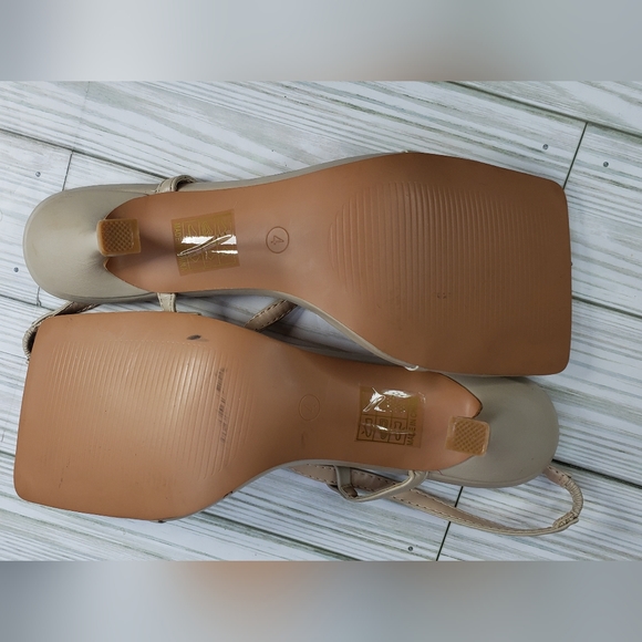 PrettyLittleThing beige square-toed heeled sandals size 4 (su104) - Picture 7 of 8